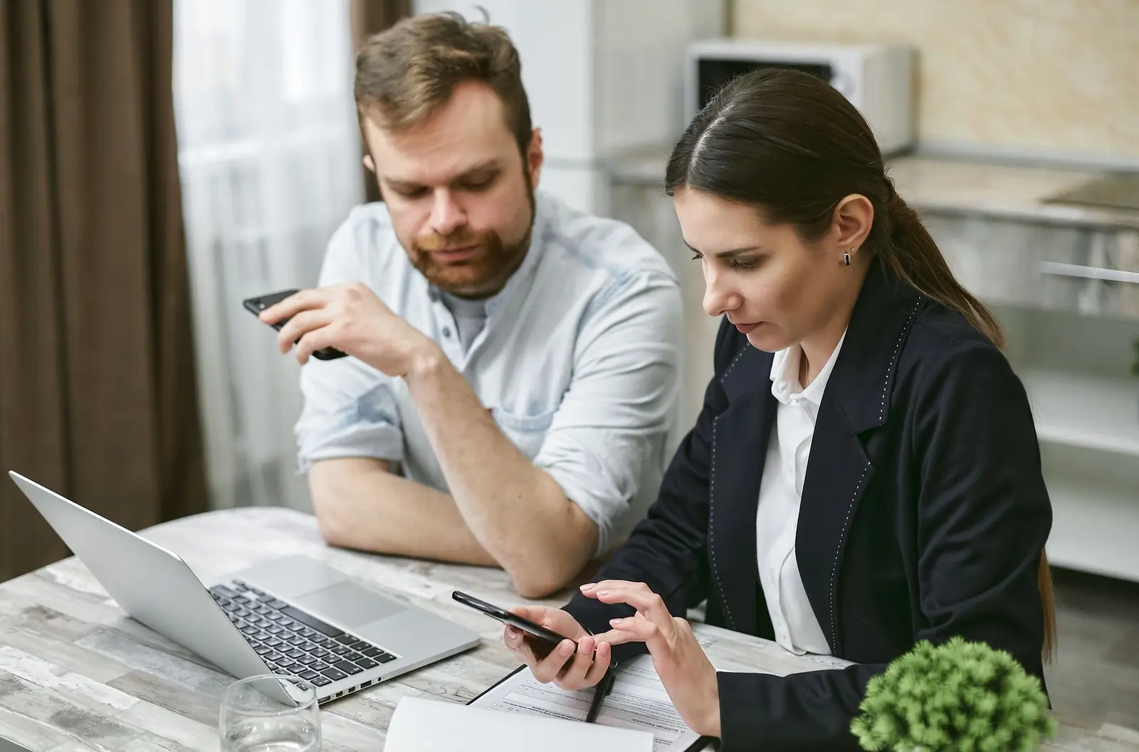 Professionals using secure applications across devices
